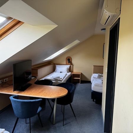 Arthotel Ana Aura Aystetten 外观 照片