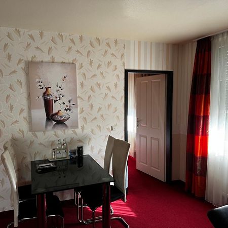 Arthotel Ana Aura Aystetten 外观 照片