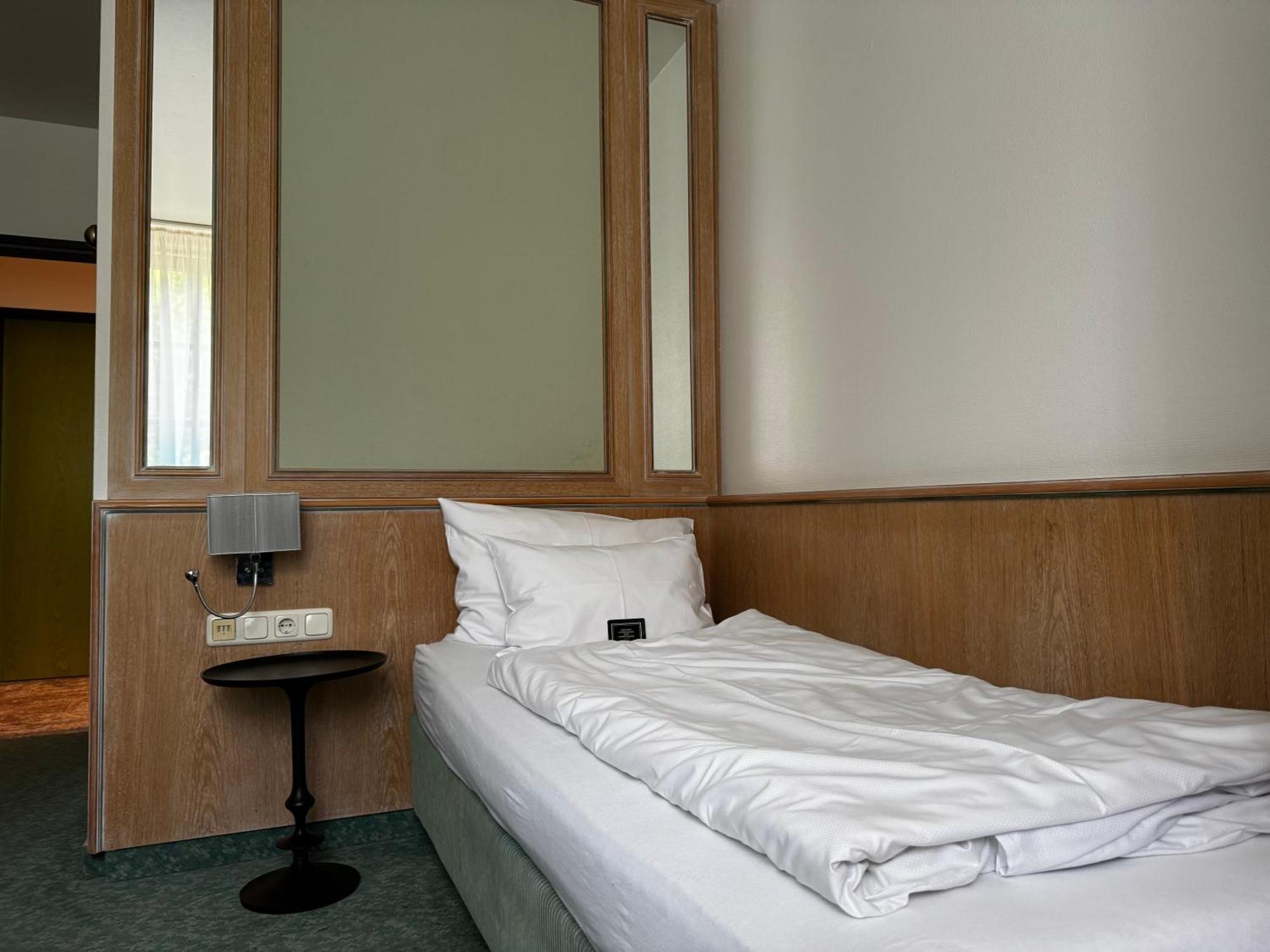 Arthotel Ana Aura Aystetten 外观 照片