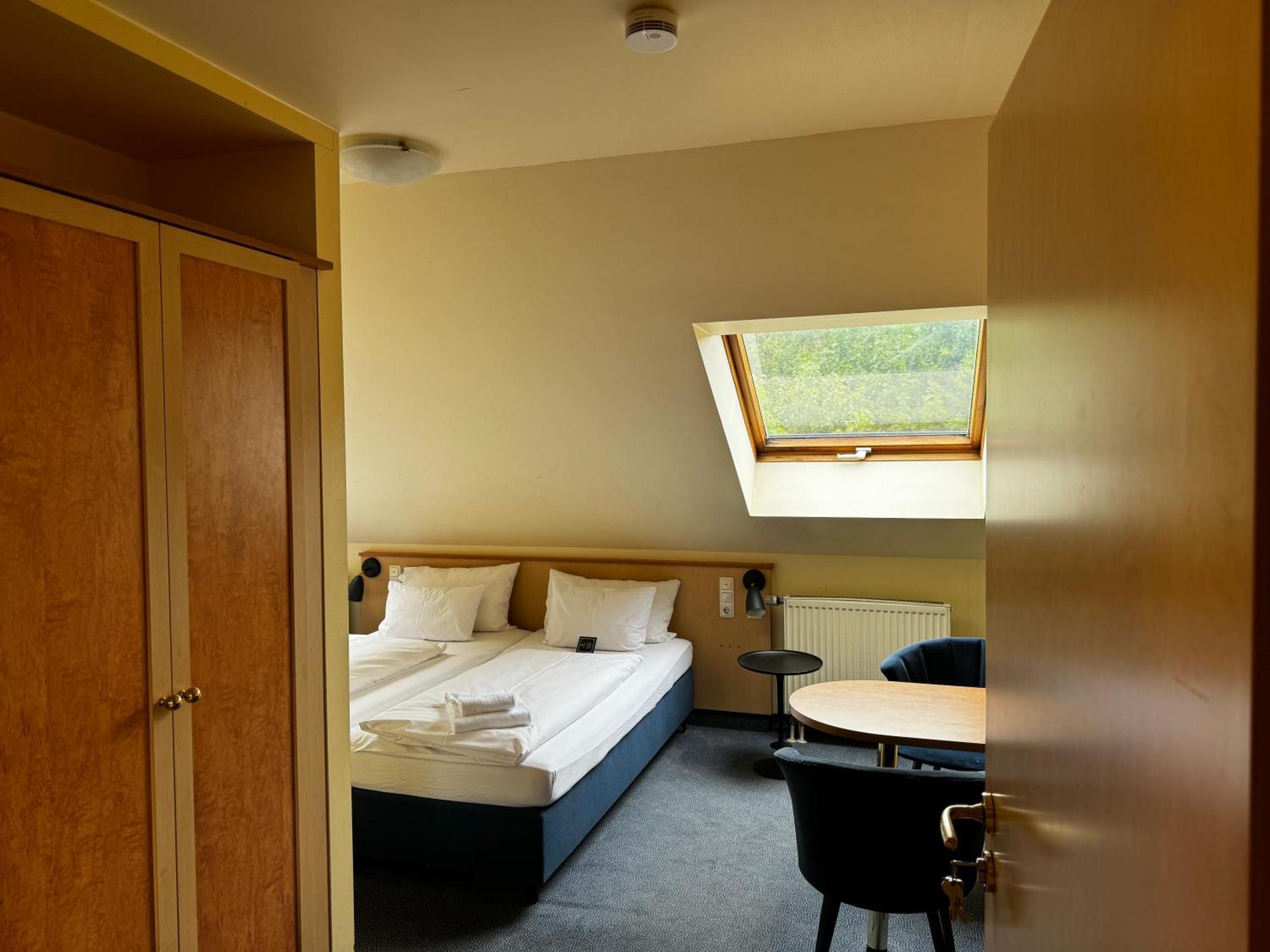 Arthotel Ana Aura Aystetten 外观 照片