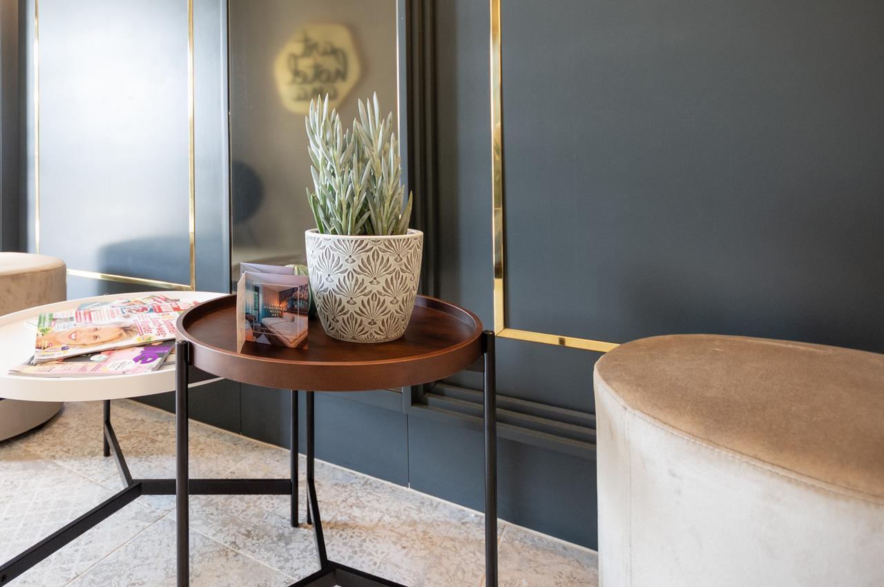 Arthotel Ana Aura Aystetten 外观 照片