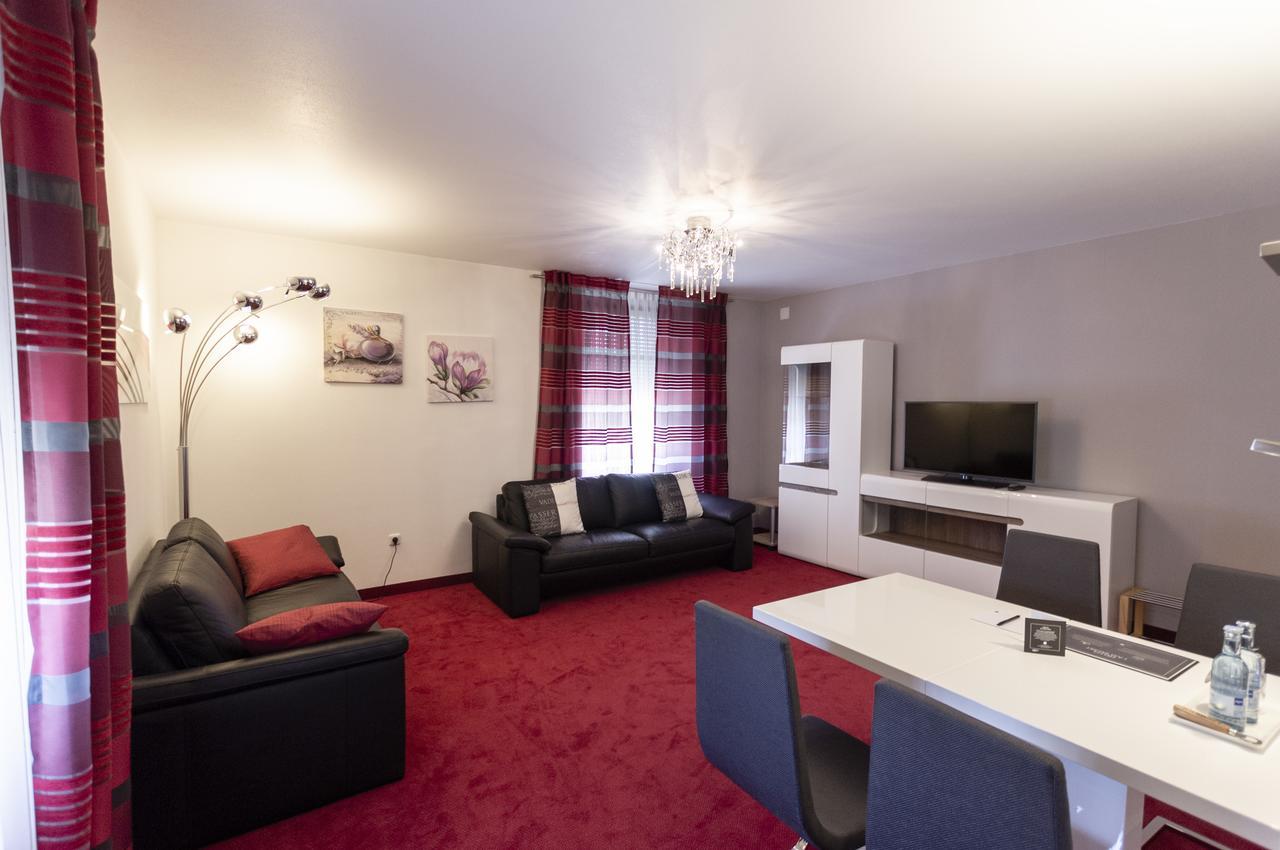 Arthotel Ana Aura Aystetten 外观 照片