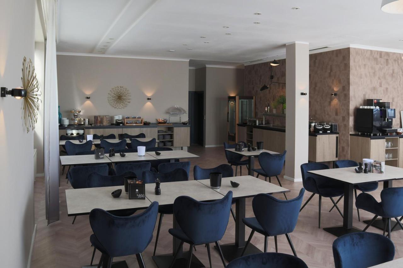 Arthotel Ana Aura Aystetten 外观 照片