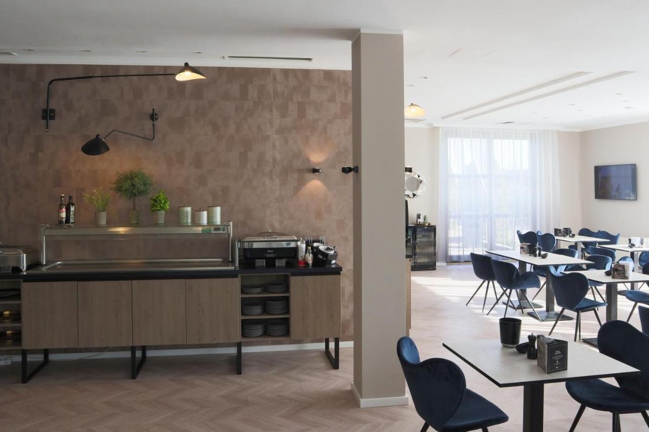 Arthotel Ana Aura Aystetten 外观 照片
